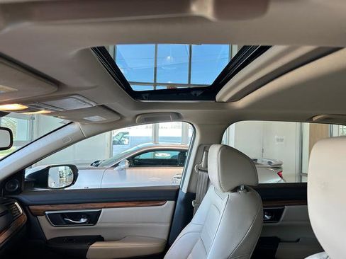 Used 2022 Honda CR-V EX-L image 16