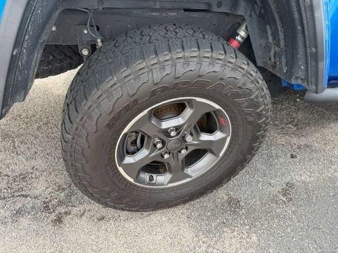 Used 2020 Jeep Gladiator Rubicon AWD/4WD image 6