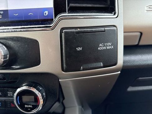 Used 2022 Ford F350 Lariat w/ Lariat Ultimate Package image 25