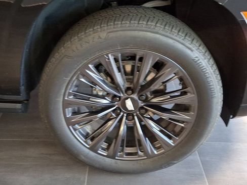 Used 2025 Cadillac Escalade Sport w/ LPO, ONYX Package AWD/4WD image 8