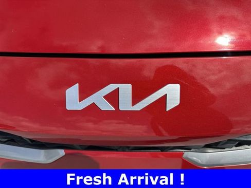 Used 2024 Kia Forte LXS image 10