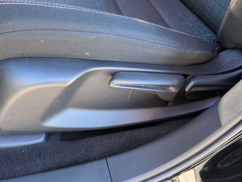 Used 2023 Honda HR-V Sport image 18