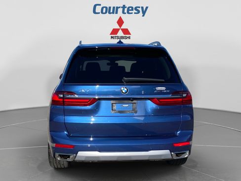 Used 2020 BMW X7 xDrive40i w/ Cold Weather Package AWD/4WD image 4
