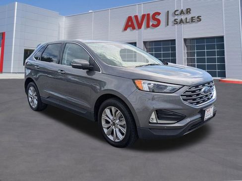 Used 2024 Ford Edge Titanium image 14