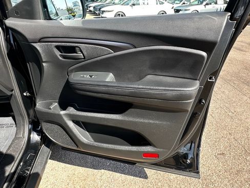 Used 2023 Honda Passport EX-L image 15