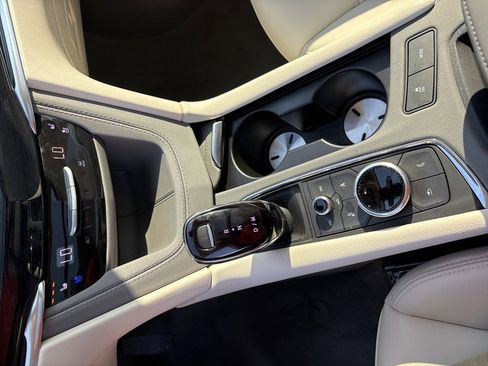 New 2025 Cadillac XT6 Premium Luxury image 15