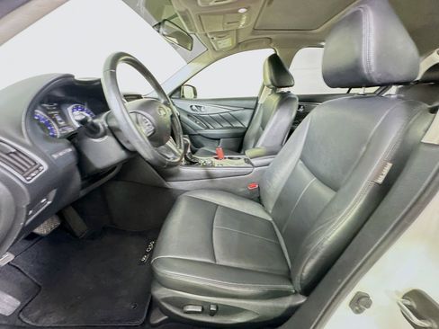 Used 2015 INFINITI Q50 2.0t w/ Moonroof Package AWD/4WD image 13