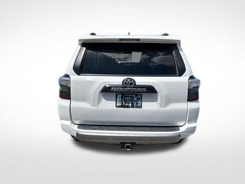 Used 2019 Toyota 4Runner TRD Off-Road Premium AWD/4WD image 8