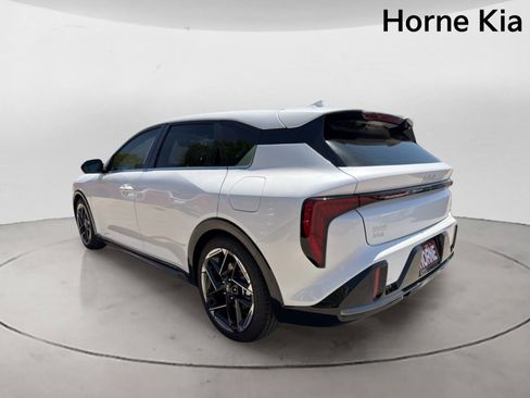 New 2026 Kia K4 GT-Line FWD image 5