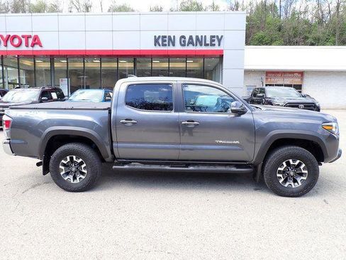 Certified 2023 Toyota Tacoma TRD Off-Road AWD/4WD image 2