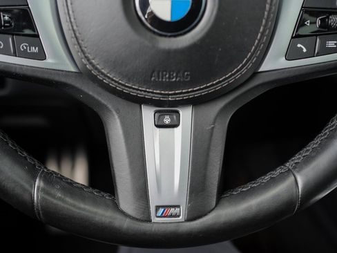 Used 2019 BMW X5 xDrive40i w/ M Sport Package image 29