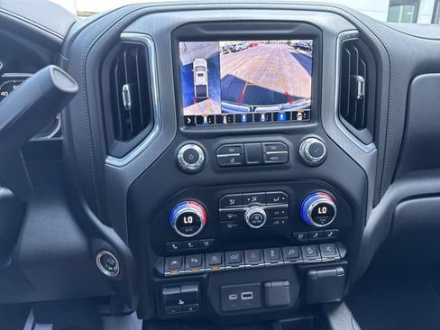Used 2021 GMC Sierra 1500 Denali w/ Denali Ultimate Package AWD/4WD image 25