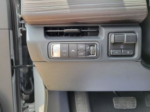 New 2025 GMC Sierra EV Denali AWD/4WD image 13