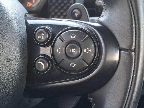 Used 2019 MINI Cooper S image 17