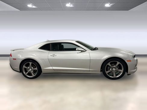 Used 2014 Chevrolet Camaro LT w/ RS Package RWD image 8
