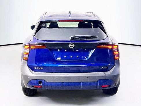 New 2026 Nissan Kicks SV w/ SV Premium Package image 6