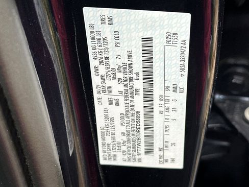 Used 2024 Ford F250 XLT image 25