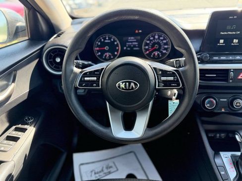 Used 2021 Kia Forte LXS FWD image 11