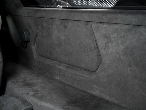 Used 2024 Lamborghini Revuelto image 29