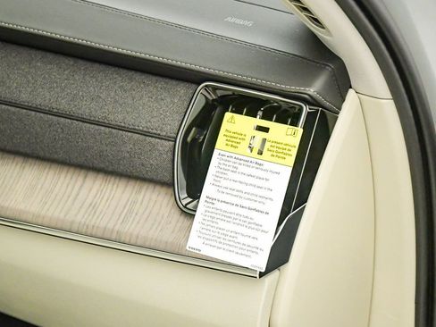 New 2026 Volvo XC90 B6 Ultra w/ Protection Package AWD/4WD image 17