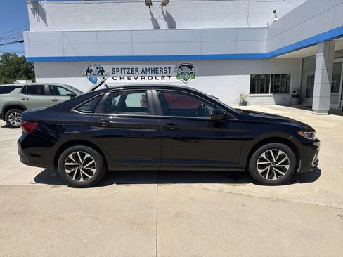 Used 2025 Volkswagen Jetta S FWD image 11