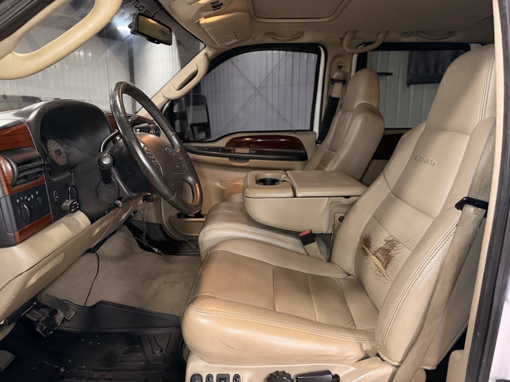 Used 2007 Ford F350 Lariat AWD/4WD image 33