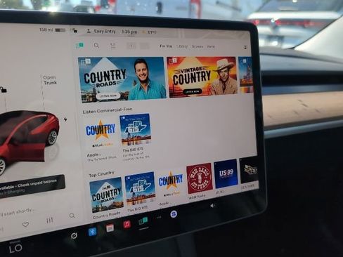 Used 2022 Tesla Model 3 Long Range image 14