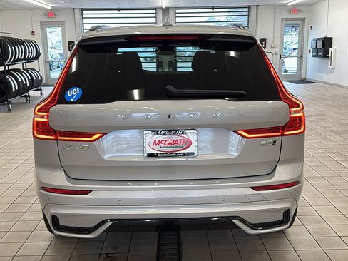 Used 2025 Volvo XC60 B5 Plus AWD/4WD image 6