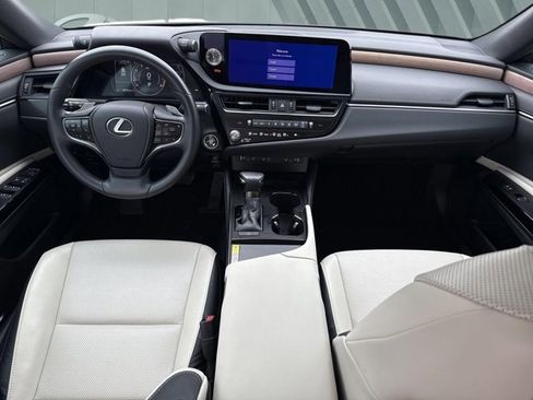 Certified 2025 Lexus ES 350 w/ Premium Package FWD image 13