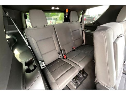 Used 2022 GMC Yukon SLE AWD/4WD image 28