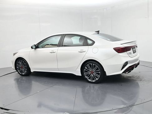 Used 2023 Kia Forte GT w/ GT2 Package FWD image 5