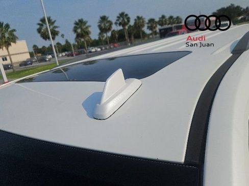 Used 2018 GMC Yukon XL SLT w/ Open Road Package RWD image 8