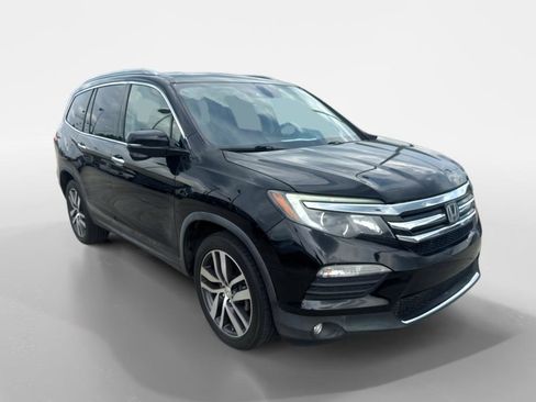 Used 2016 Honda Pilot Touring image 7