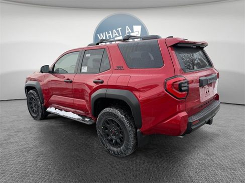 Certified 2025 Toyota 4Runner TRD Off-Road Premium image 6
