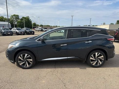 Used 2018 Nissan Murano S AWD/4WD image 7
