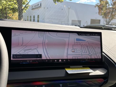 Used 2026 BMW X3 xDrive30 w/ Convenience Package image 28