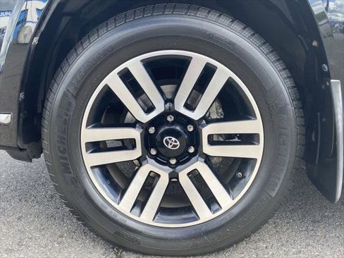 Certified 2018 Toyota 4Runner Limited AWD/4WD image 19
