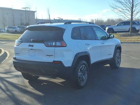 Certified 2022 Jeep Cherokee Trailhawk AWD/4WD image 4
