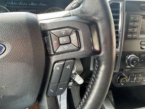 Used 2017 Ford F150 XLT w/ Equipment Group 301A Mid AWD/4WD image 18