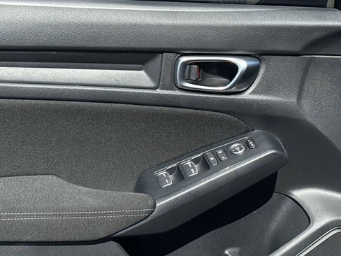 Used 2023 Honda Civic LX image 16