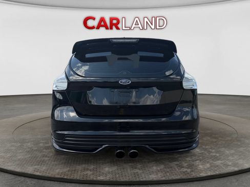 Used 2017 Ford Focus ST w/ Equipment Group 401A FWD image 13