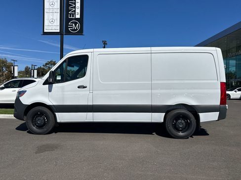 New 2025 Mercedes-Benz Sprinter 2500 image 6
