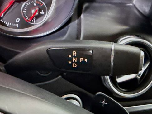 Used 2018 Mercedes-Benz GLA 250 4MATIC image 8