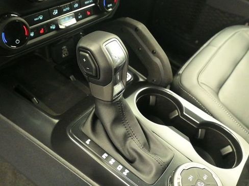 New 2026 Ford Bronco Outer Banks image 18