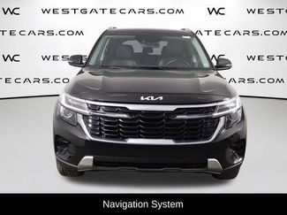 Used 2024 Kia Seltos EX FWD video 2