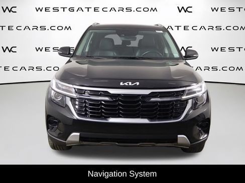 Used 2024 Kia Seltos EX FWD image 2