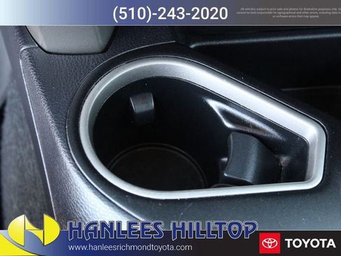 Used 2018 Toyota RAV4 XLE image 23