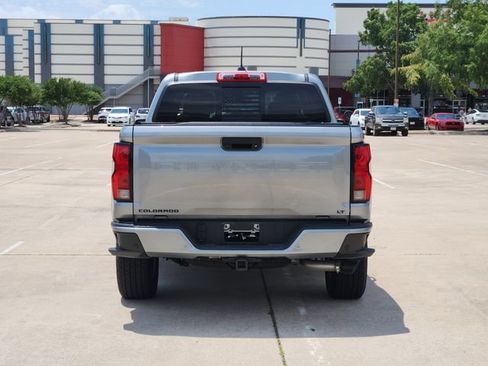 Used 2024 Chevrolet Colorado LT w/ LT Convenience Package III AWD/4WD image 6
