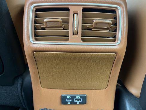 Used 2023 INFINITI Q50 Sensory image 25