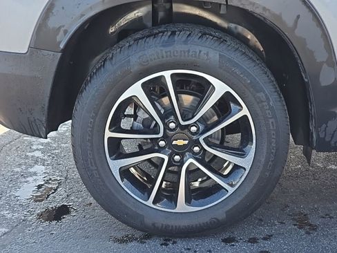 Used 2025 Chevrolet TrailBlazer LT AWD/4WD image 46